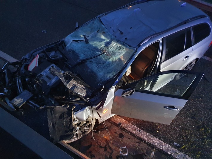 POL-PDKH: Verkehrsunfall unter Alkoholeinfluss