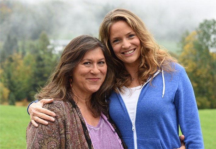 Neue Herausforderungen für Hebamme "Lena Lorenz" / Vier Folgen der ZDF-Serie mit Patricia Aulitzky und Eva Mattes (FOTO)