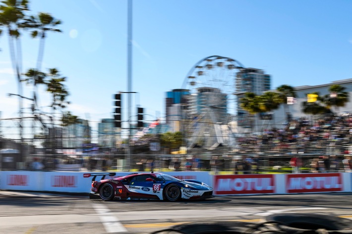 Ford Chip Ganassi Racing verpasst Sieg in Long Beach erst durch Pech im Finale (FOTO)