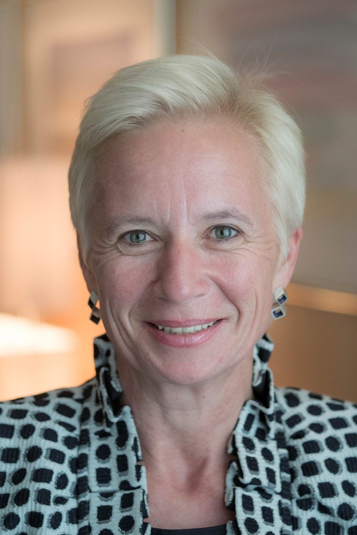 Gilles Marchand sera le futur directeur général de la SSR, à  compter du 1er octobre 2017 - Alice Sáchová-Kleisli rejoint le Conseil d