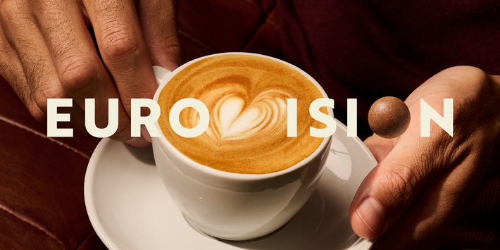 CoffeeB verführt Fans im Eurovision Village in Basel