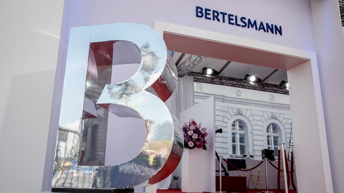 &quot;Bertelsmann Party 2019&quot;: Kreativität und Unternehmertum als Rahmen für ein rauschendes Fest