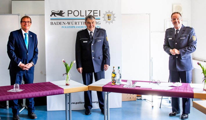 POL-FR: Lkr. Lörrach - Rheinfelden: EPHK Bernhard Weis verlässt das Schiff Polizei