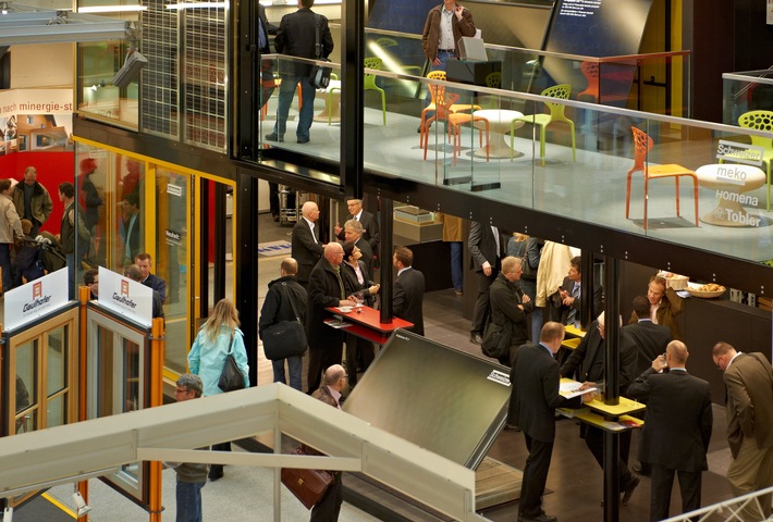 2e Expo Minergie: le tournant énergétique à l&#039;exemple des bâtiments du 7 au 10 mars 2013, Centre des expositions de Lucerne (Image)