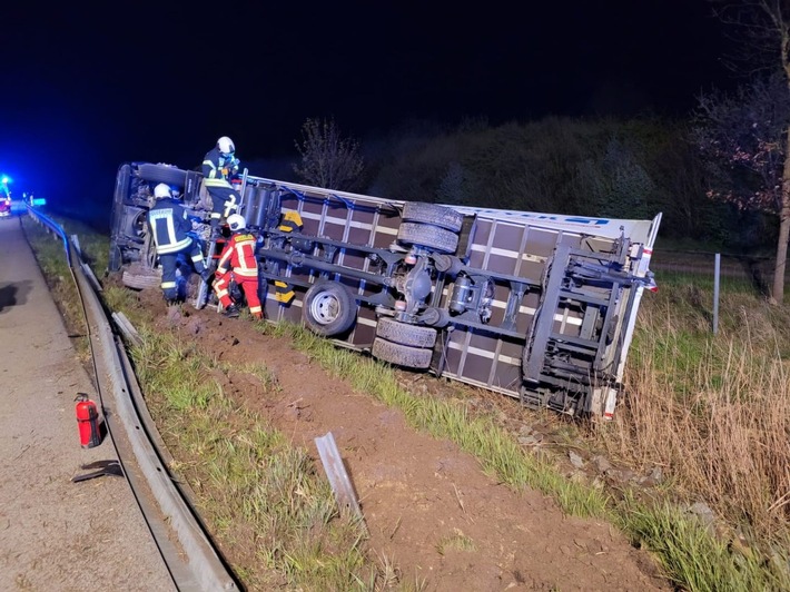 POL-NB: Verkehrsunfall auf der A20 - zwischen Triebsees und Grimmen West