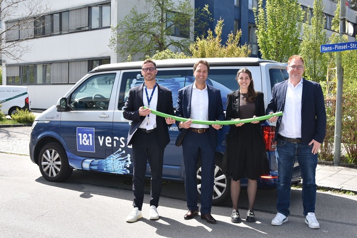 Schnelles Internet für Unternehmen in Haar: 1&1 Versatel stellt Glasfasernetz im Gewerbegebiet „Hans-Pinsel-Straße“ fertig