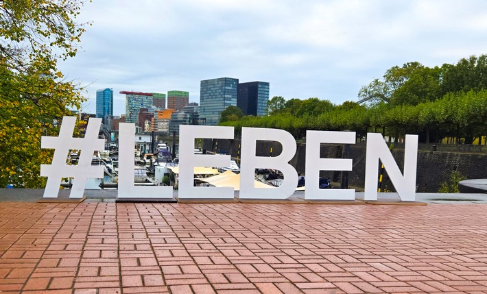 POL-D: #LEBEN - Polizei Düsseldorf beteiligt sich an landesweiter Kampagne - Ziel: Weniger Getötete und Schwerverletzte durch Verkehrsunfälle