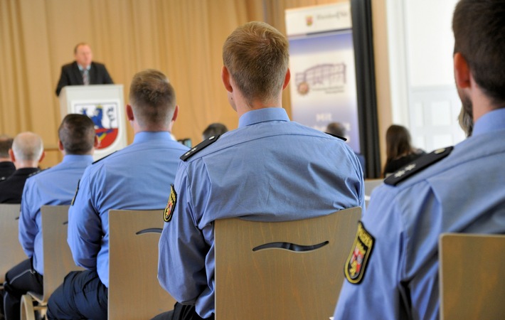 POL-PDKL: "Sternstunde" für die Polizei
