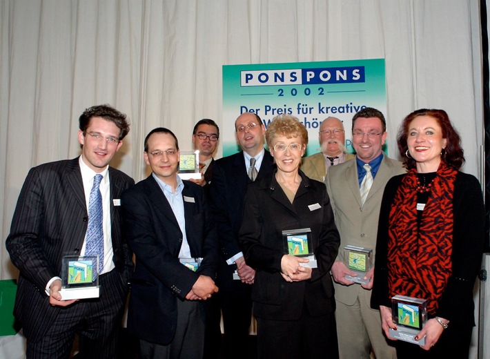 Sparminator - Kahnsinn - Hemmokratie: Medienpreis "Pons Pons 2002" für zehn kreative Wortschöpfer