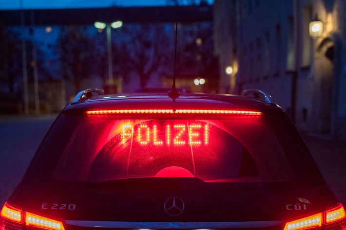 BPOL NRW: Bundespolizei und Königliche Marechaussee stellen über 64.000,- Euro sicher - Das Geld könnte aus strafbaren Handlungen stammen - Clearingverfahren ist eingeleitet