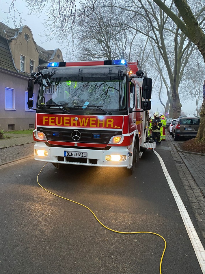 FW Dinslaken: Geldautomat gesprengt