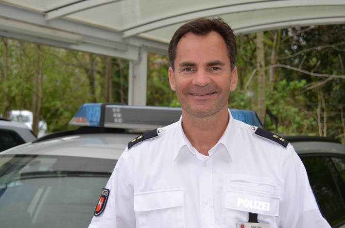 POL-STD: Vorübergehender Führungswechsel bei der Polizei Buxtehude - Polizeioberrat Jan Kurzer für ein knappes Jahr Kripochef im Landkreis Harburg