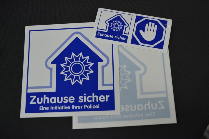 POL-H: Polizeidirektion (PD) Hannover verleiht tausendste Plakette "Zuhause sicher"