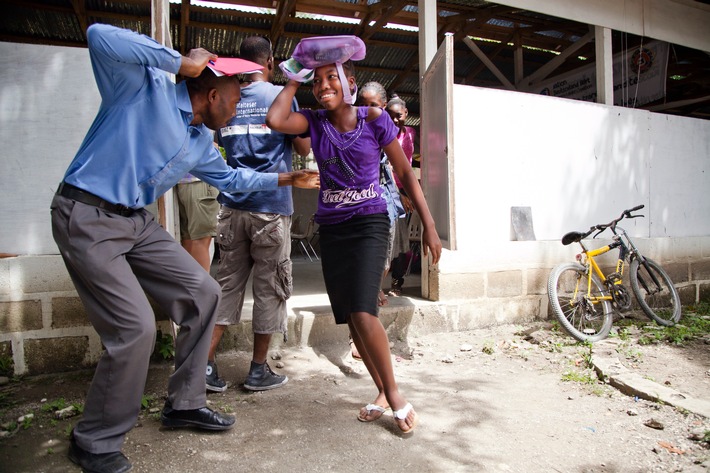 Vorsorgetraining Haiti © Alice Smeets_Aktion Deutschland Hilft.jpg