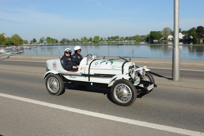 5. Bodensee-Klassik 2016: In 180 rollenden Legenden durchs Dreiländereck