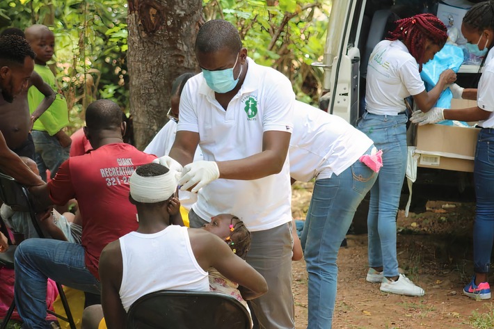 Medizinische Hilfe für Haiti: Die nph Kinderhilfe bündelt Kräfte vor Ort / Umfassende Hilfe durch medizinische Teams von nph Haiti und der nph Schwesterorganisation Fondation St. Luc.