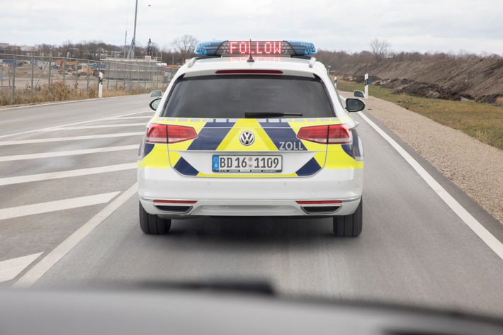 HZA-OS: Mit allerlei Drogen im Auto auf Reisen; Osnabrücker Zoll stoppt Drogenschmuggler
