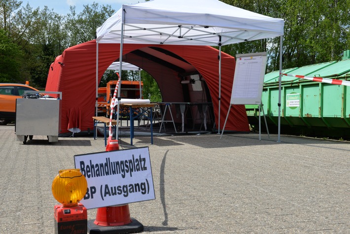 FW-ME: Technik-Tag der Feuerwehr Erkrath am 08.05.2015