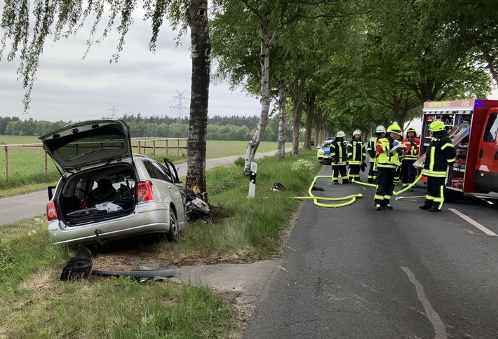 POL-STD: Audi RS3 in Ahlerstedt entwendet, 50-jährige Autofahrerin bei Unfall in Bargstedt schwer verletzt
