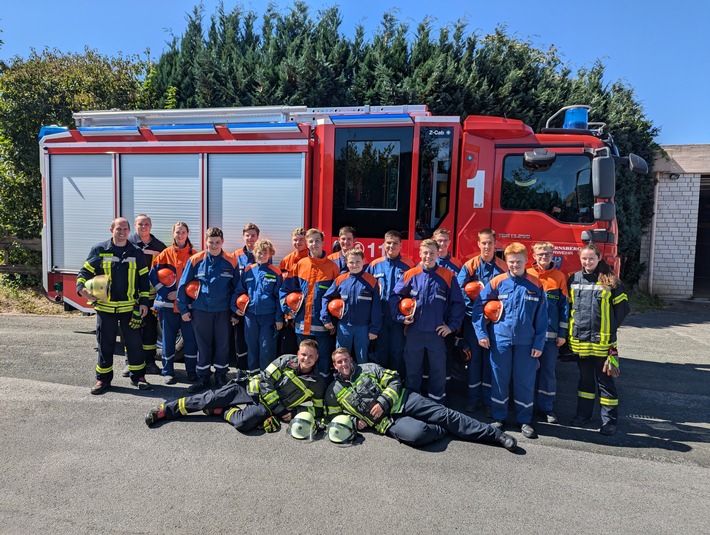 FW-AR: Aufregende 24 Stunden für die Jugendfeuerwehr