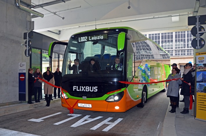 Deutschlands modernstes Fernbus-Terminal in Leipzig eröffnet