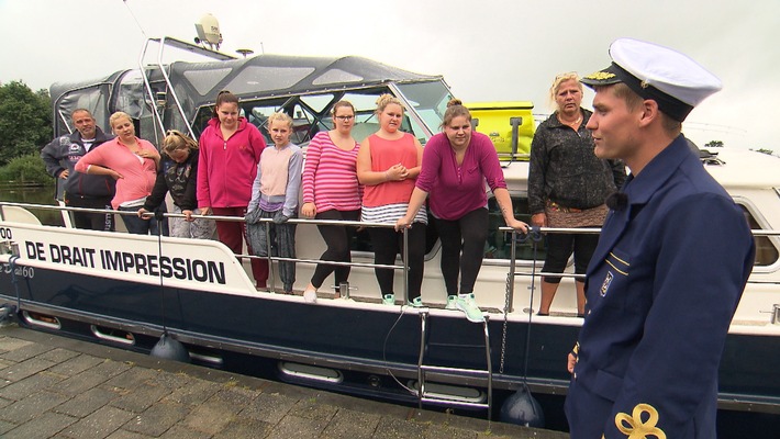 Schiff ahoi - Neue Folgen von "Die Wollnys - Eine schrecklich große Familie!" bei RTL II