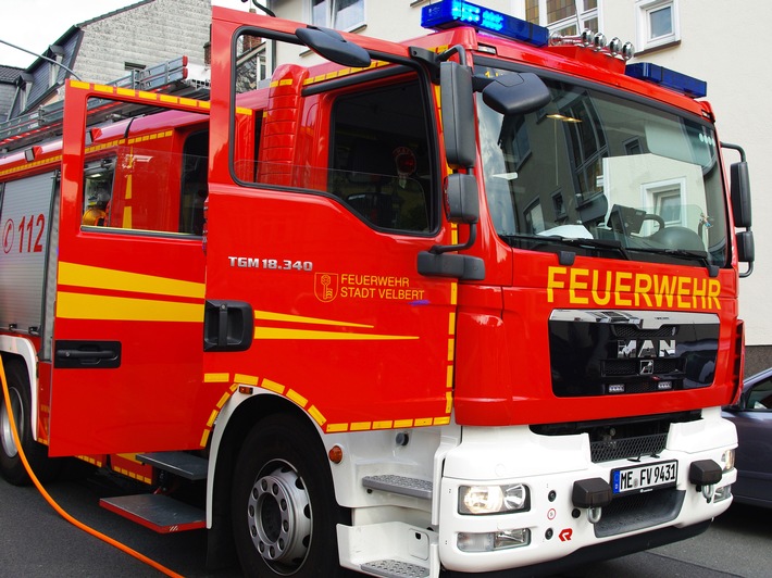 POL-ME: Ein Verletzter und hoher Sachschaden nach Kellerbrand - Velbert - 2008011