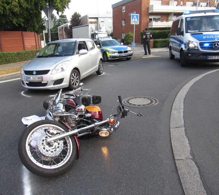 POL-ME: 66-jähriger Motorradfahrer schwer verletzt - Hilden - 2008102