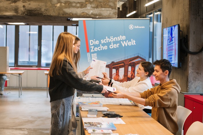 U18-Bundestagswahl auf dem UNESCO-Welterbe Zollverein / Ein Tag der Demokratie mit Wahlen, Kunst und Mitbestimmung für junge Menschen