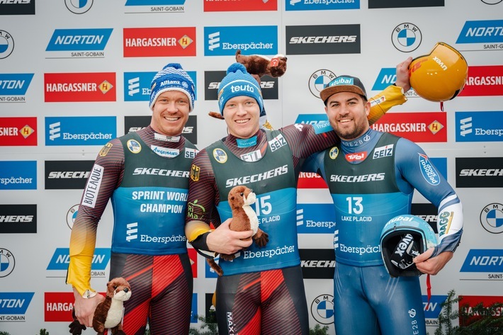 Men's Singles Sprint World Cup mit Max Langenhan, Felix Loch (beide GER) und Nico Gleirscher (AUT) auf dem Podium / Weiterer Text über ots und www.presseportal.de/nr/166424 / Die Verwendung dieses Bildes für redaktionelle Zwecke ist unter Beachtung aller mitgeteilten Nutzungsbedingungen zulässig und dann auch honorarfrei. Veröffentlichung ausschließlich mit Bildrechte-Hinweis.