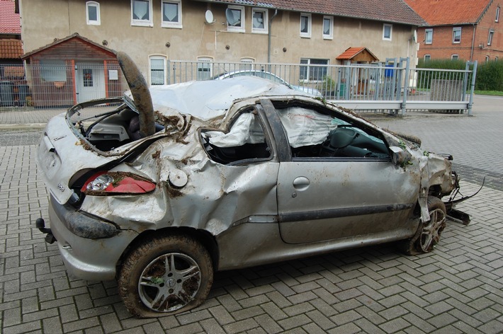 POL-HI: Verkehrsunfall mit einer verletzten Person