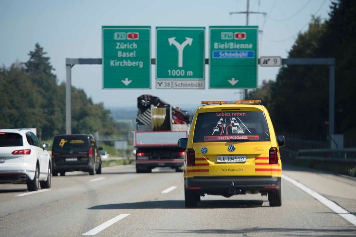 Incidente in autostrada: il TCS invita gli utenti a creare subito un corridoio di soccorso