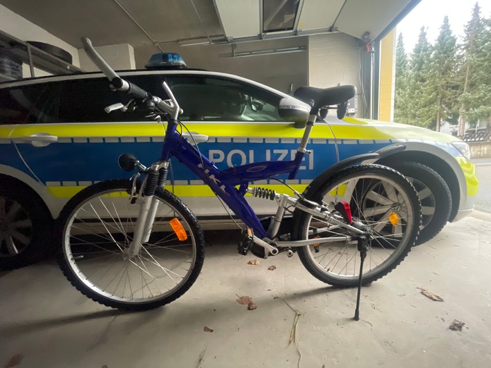 POL-HI: Fundfahrrad in 31028 Gronau (Leine)/OT Barfelde - Zeugenaufruf