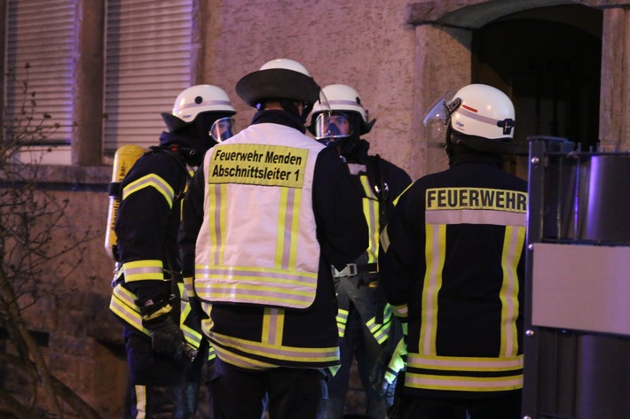 FW Menden: Gasgeruch in Wohnhaus sorgt für Einsatz der Feuerwehr