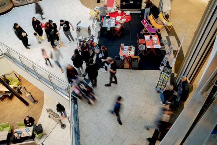 Presseeinladung: „Mindsnacks“-Wissenskampagne live im Forum Schwanthaler Höhe, 27. April 2024