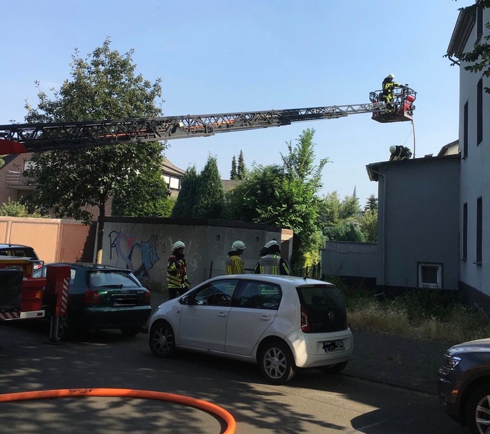 FW-BO: Dachstuhlbrand in Bochum-Langendreer