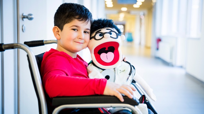 Neu bei RTLZWEI: "Dr. Dago - Held der Kinderklinik"