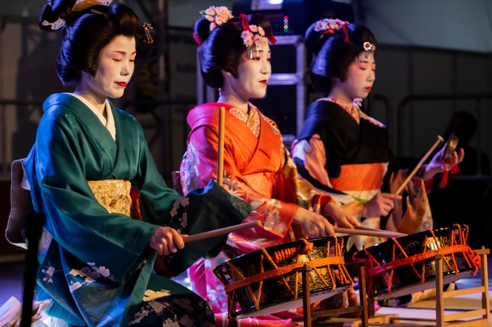 Medieninformation: Matsuri von Bellinzona bis Kyoto – Japanische Festivals im Sommerhoch