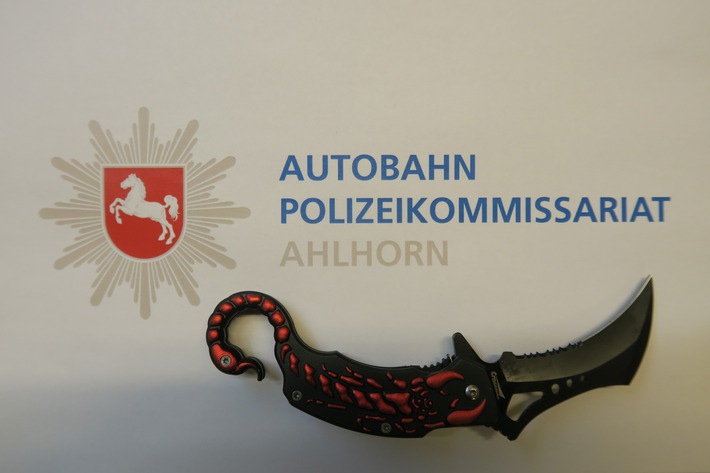 POL-DEL: Autobahnpolizei Ahlhorn: Verstoß gegen das Waffengesetz auf der Autobahn 28 im Bereich der Stadt Delmenhorst