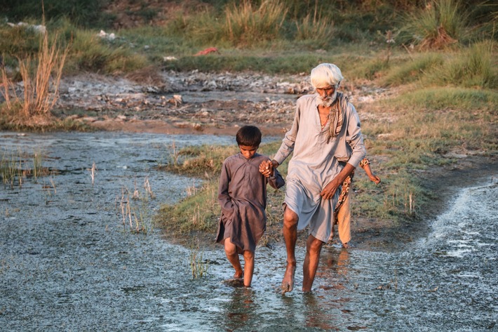 #In den Fokus: In Pakistan kämpfen ein Jahr nach der Flut 10 Millionen Familien ums Überleben