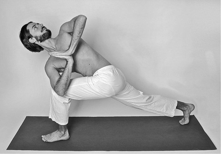 Yoga con Ben Rakidzija all&#039;Hotel Giardino Ascona