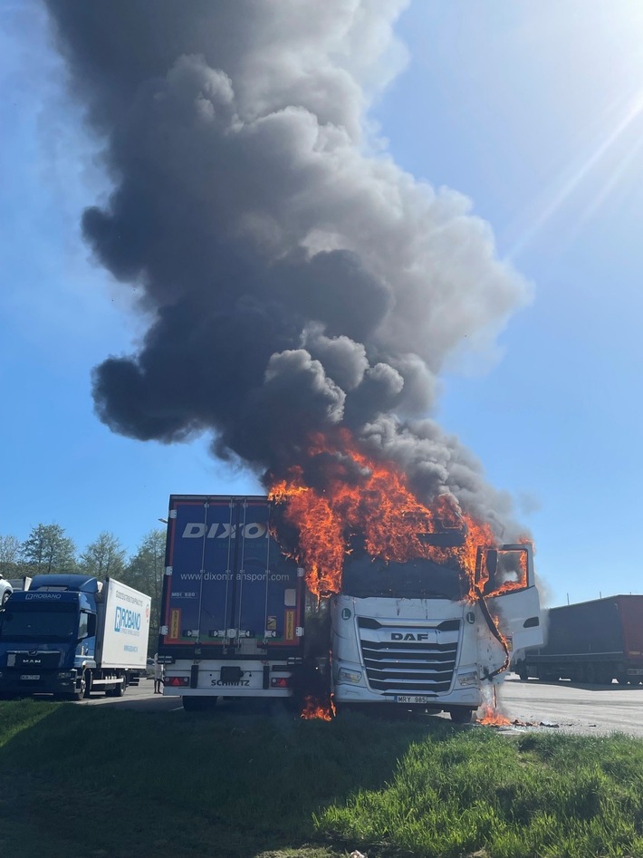 POL-PILAN: LKW ausgebrannt