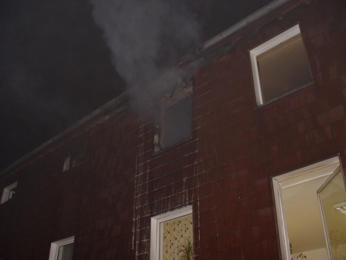 FW-E: Wohnungsbrand in Dellwig verursachte großen Schaden
