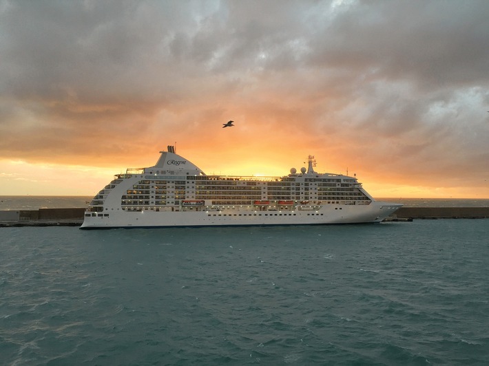 Pressemitteilung: Regent Seven Seas Cruises®: Starlink High-Speed Internet Expansion