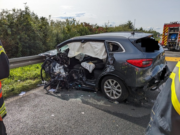 FW Selfkant: Schwerer Verkehrsunfall auf der B56n