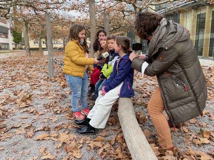 Medienrechte für Kinder 2025/26 - jetzt bewerben