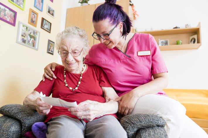Abwertung der Altenpflege verhindern / ASB kritisiert die geplante Ausbildungsverordnung für Pflegeberufe