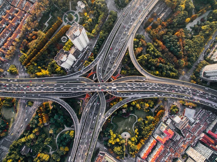 Pressemitteilung: In Zukunft weniger Luftverschmutzung durch Verkehr
