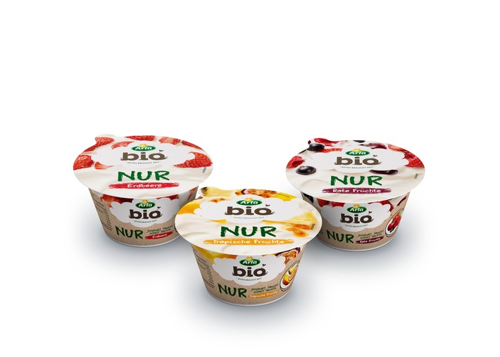 Fruchtjoghurt-Premiere: NUR Bio Joghurt und Bio Früchte. Sonst nichts