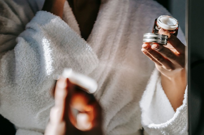 Luxus-Hautpflege online kaufen: 6 Shops im Vergleich